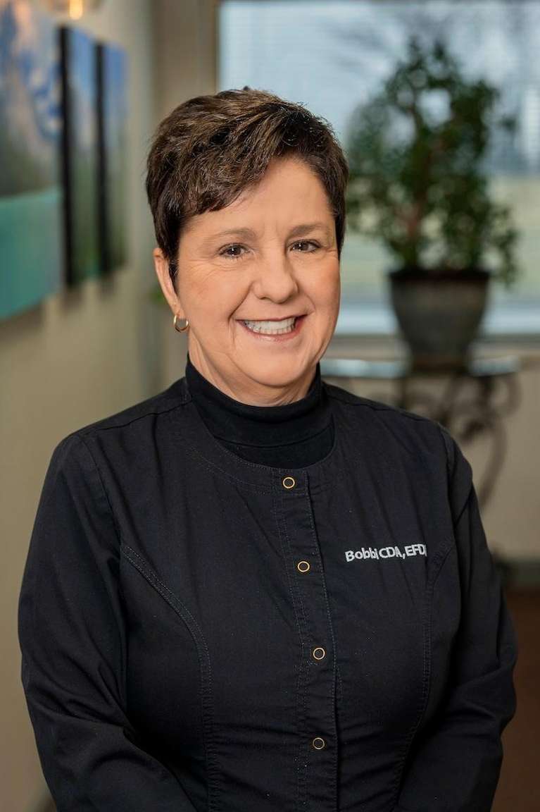 Bobbi, an expanded function dental assistant at dentistry @ university pointe, west chester oh